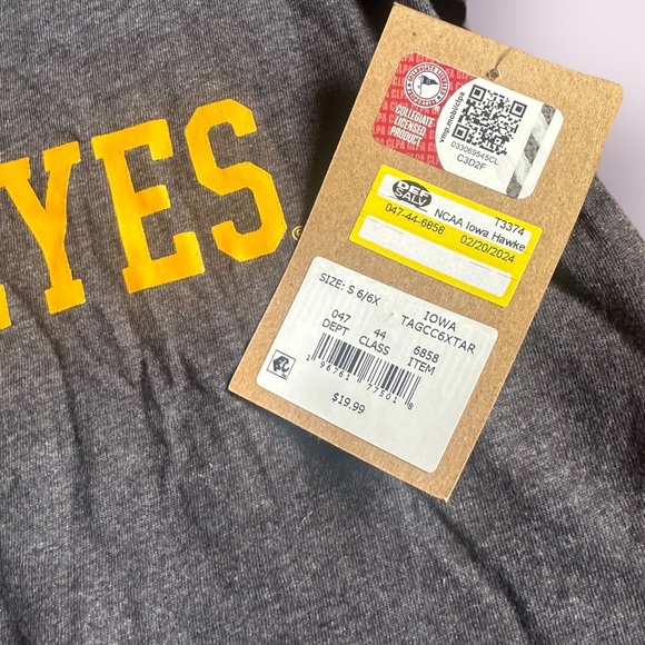 NWT Girls Rivalry Threads Iowa Hawkeyes Gray Short Sleeve Tee Shirt Size 6/6X - Picture 8 of 8
